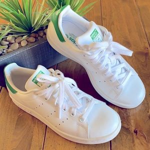 ADIDAS STAN SMITH size 6 USED